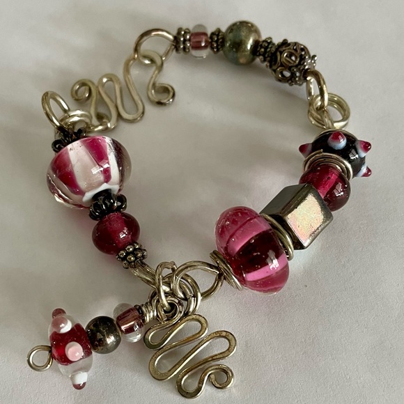 Unique Handmade Silver and Lampwork Glass Beads Bracelet - Picture 2 of 10